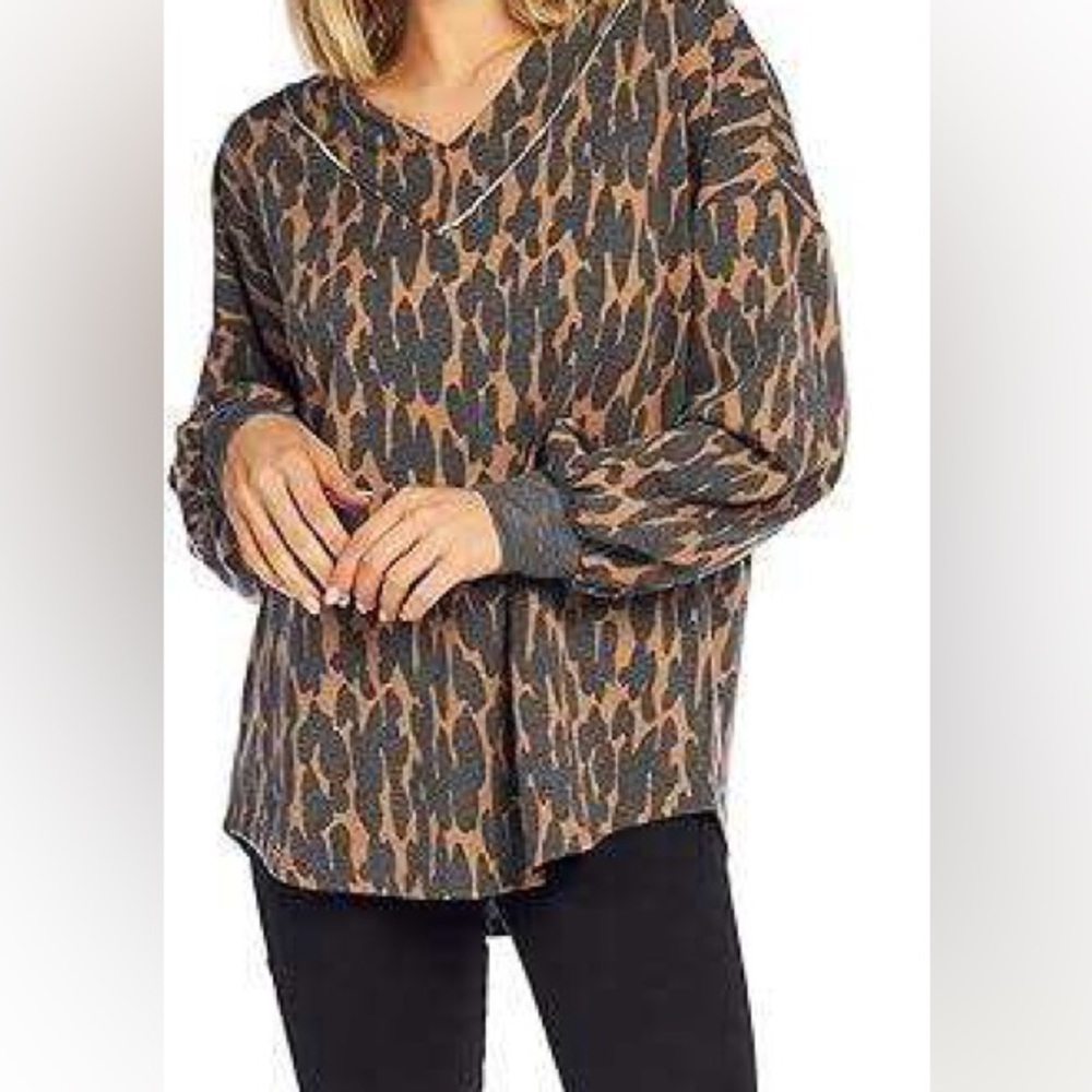 Mud Pie Laurie Women’s Top, Tan Leopard